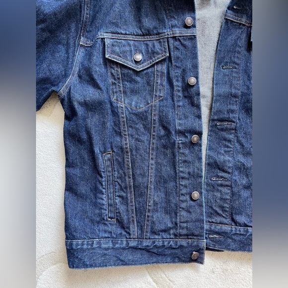 Vintage Gap Men’s jean jacket - Picture 4 of 7